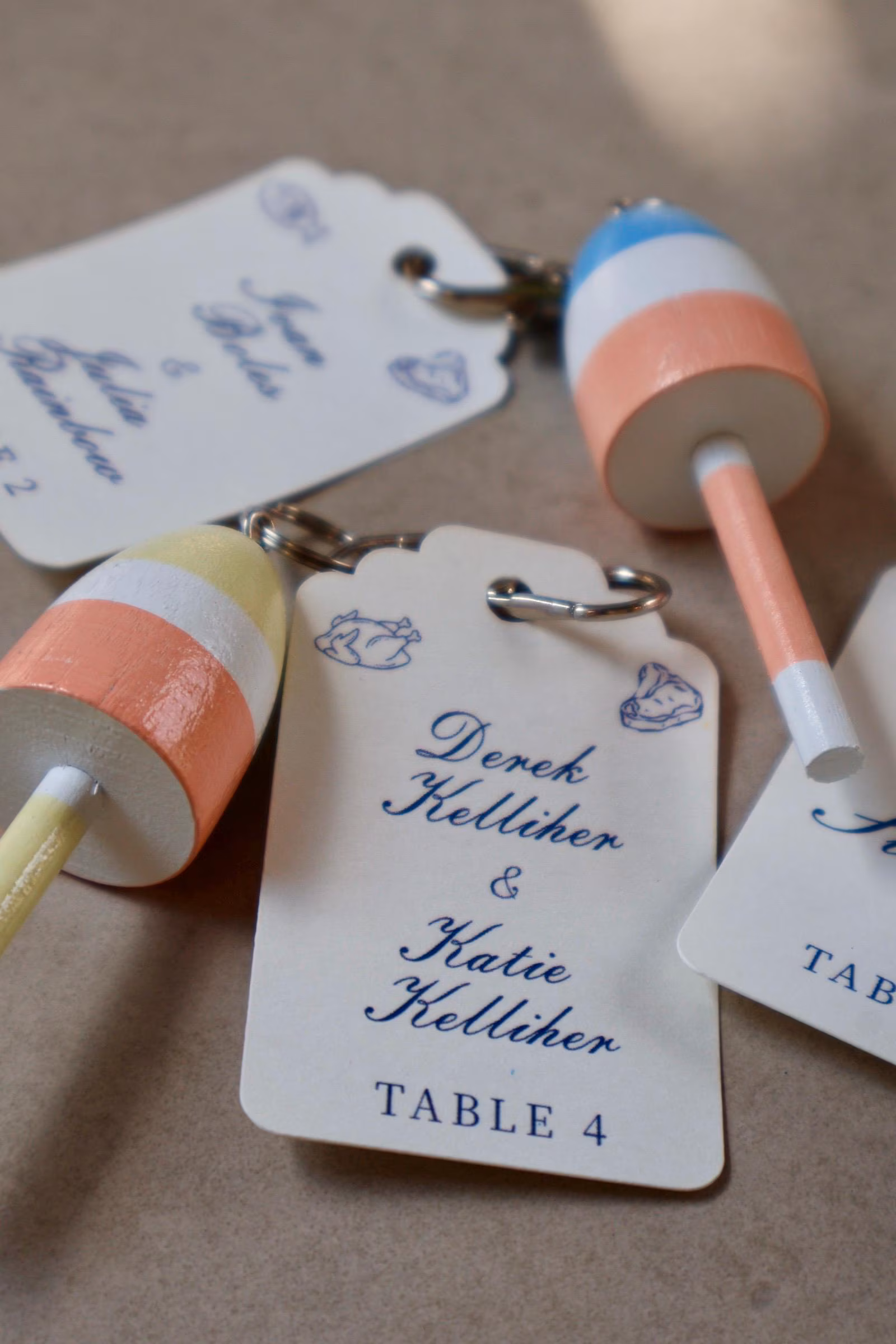 Buoy Keychain Seating Card — view 9